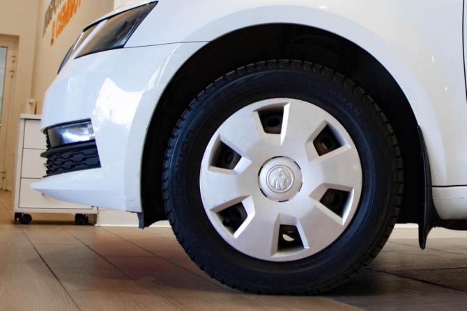 Skoda Octavia III (A7) Рестайлинг с пробегом 2019 года, цена 1 200 000 рублей, 196435 км, лифтбек, Автокод Объявления