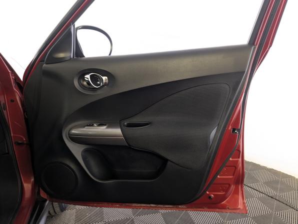 Nissan Juke I с пробегом 2013 года, цена 1 055 000 рублей, 119107 км, внедорожник, Автокод Объявления