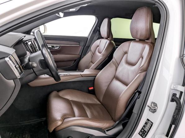 Volvo V90 Cross Country I Рестайлинг с пробегом 2021 года, цена 4 400 000 рублей, 75544 км, универсал, Автокод Объявления