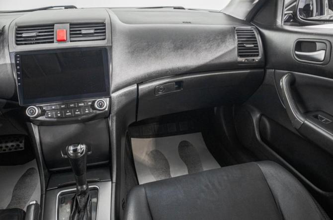 Honda Accord VII Рестайлинг с пробегом 2006 года, цена 849 000 рублей, 239000 км, седан, Автокод Объявления