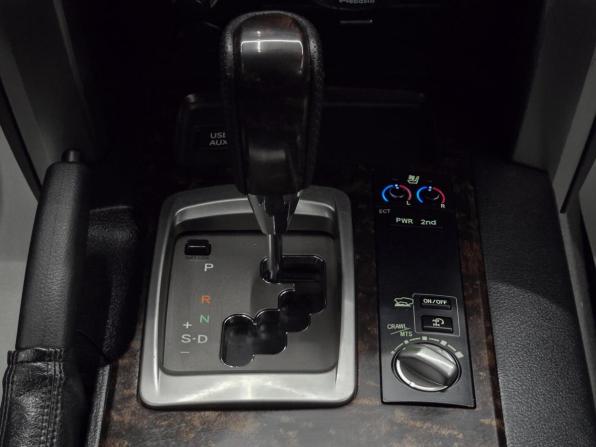 Toyota Land Cruiser 200 Series Рестайлинг 1 с пробегом 2014 года, цена 3 600 000 рублей, 292500 км, внедорожник, Автокод Объявления