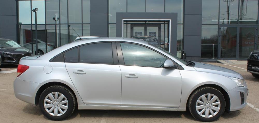 Chevrolet Cruze I Рестайлинг Октябрьский  - изображение 4