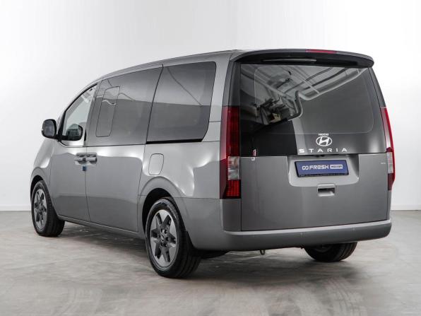 Hyundai Staria I с пробегом 2025 года, цена 6 968 888 рублей, 884 км, минивэн, Автокод Объявления