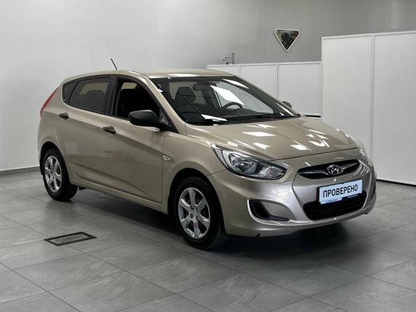 Hyundai Solaris I с пробегом 2013 года, цена 790 000 рублей, 91893 км, хэтчбек, Автокод Объявления