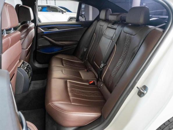 BMW 5 серии VII (G30/G31/G38) с пробегом 2019 года, цена 4 499 000 рублей, 93176 км, седан, Автокод Объявления
