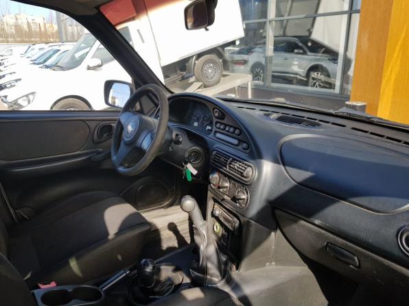 Chevrolet Niva I Рестайлинг с пробегом 2015 года, цена 585 000 рублей, 167700 км, внедорожник, Автокод Объявления