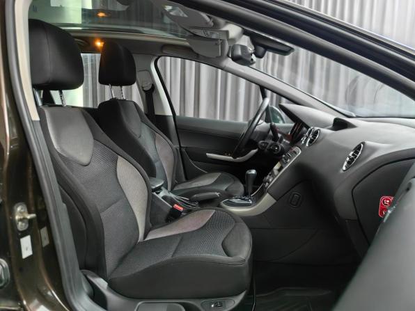 Peugeot 308 I Рестайлинг с пробегом 2011 года, цена 757 000 рублей, 69368 км, универсал, Автокод Объявления