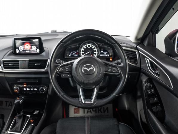 Mazda Axela III Рестайлинг с пробегом 2017 года, цена 1 420 000 рублей, 77075 км, хэтчбек, Автокод Объявления