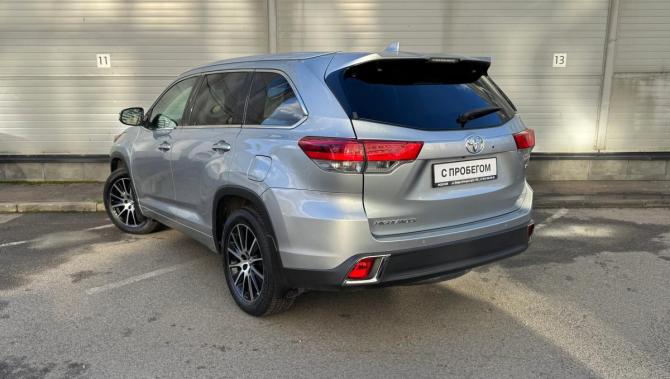 Toyota Highlander III (XU50) Рестайлинг с пробегом 2018 года, цена 3 779 000 рублей, 42688 км, внедорожник, Автокод Объявления