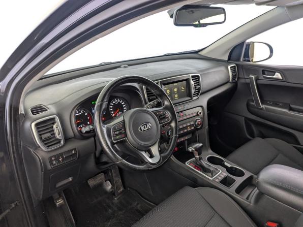 Kia Sportage IV с пробегом 2018 года, цена 1 850 000 рублей, 180970 км, внедорожник, Автокод Объявления