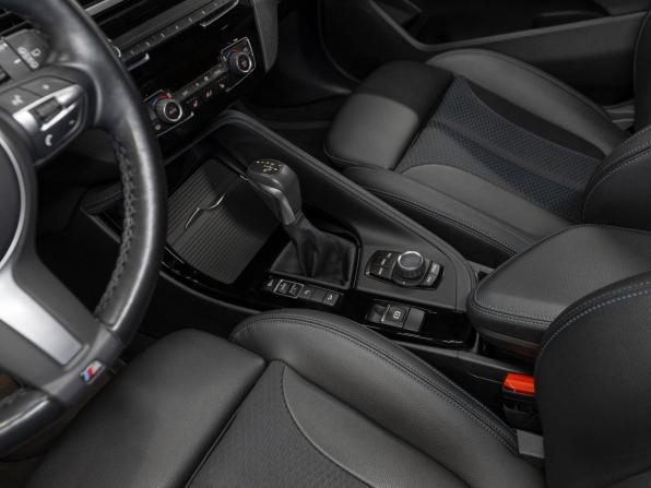 BMW X1 II (F48) Рестайлинг с пробегом 2021 года, цена 3 680 000 рублей, 46516 км, внедорожник, Автокод Объявления