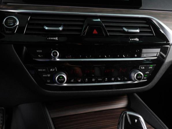 BMW 5 серии VII (G30/G31/G38) с пробегом 2020 года, цена 4 179 000 рублей, 152764 км, седан, Автокод Объявления