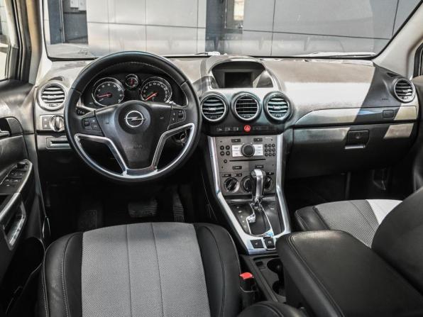 Opel Antara I Рестайлинг с пробегом 2013 года, цена 1 244 000 рублей, 119843 км, внедорожник, Автокод Объявления