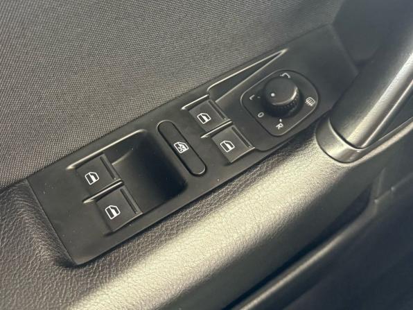 Volkswagen Passat B7 с пробегом 2013 года, цена 1 199 000 рублей, 176800 км, седан, Автокод Объявления