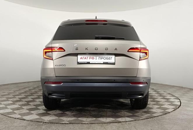Skoda Karoq I с пробегом 2021 года, цена 2 380 000 рублей, 134022 км, внедорожник, Автокод Объявления