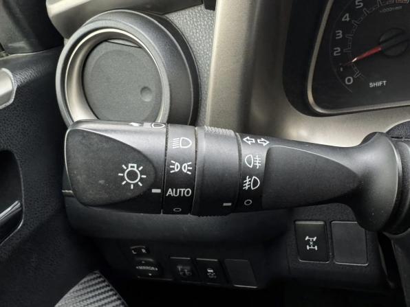 Toyota RAV4 IV (XA40) с пробегом 2013 года, цена 1 919 000 рублей, 220157 км, внедорожник, Автокод Объявления