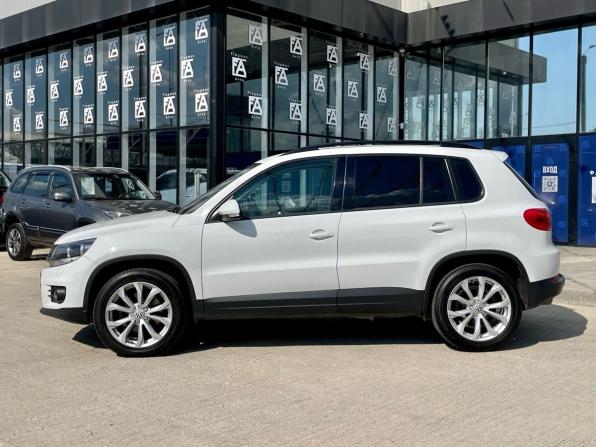 Volkswagen Tiguan I Рестайлинг с пробегом 2014 года, цена 1 350 000 рублей, 216000 км, внедорожник, Автокод Объявления