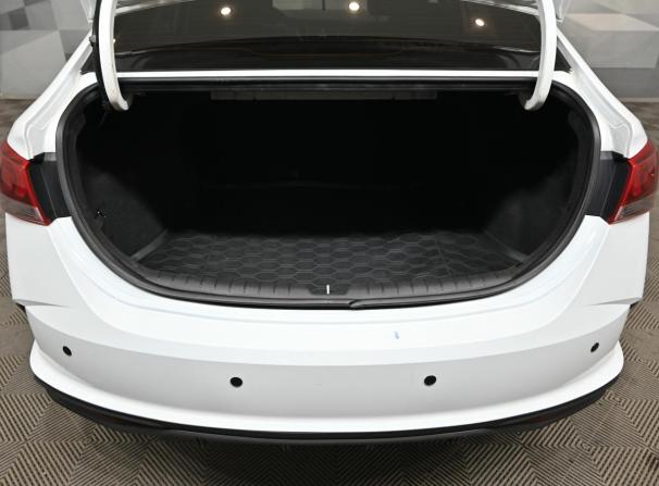 Hyundai Solaris II Рестайлинг с пробегом 2021 года, цена 1 490 000 рублей, 62595 км, седан, Автокод Объявления