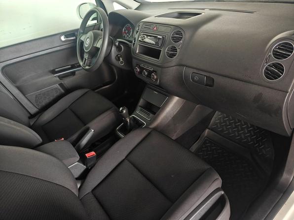 Volkswagen Golf Plus II с пробегом 2012 года, цена 890 000 рублей, 148718 км, хэтчбек, Автокод Объявления