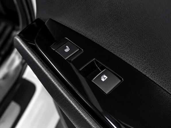 Toyota Camry VIII (XV70) с пробегом 2018 года, цена 2 839 000 рублей, 148092 км, седан, Автокод Объявления