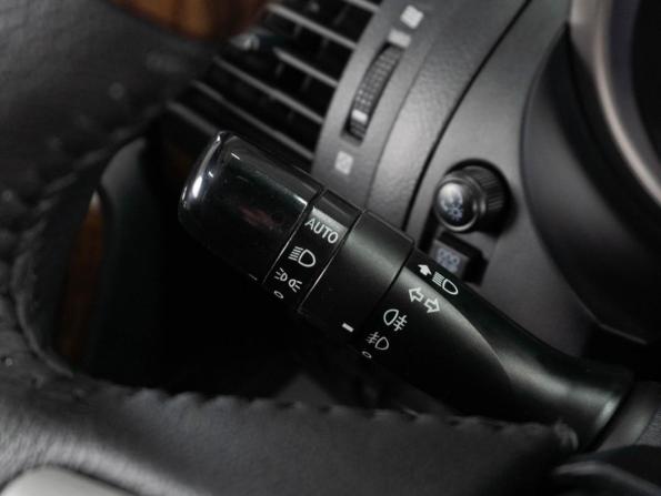 Toyota Land Cruiser Prado 150 Series с пробегом 2012 года, цена 2 799 000 рублей, 329494 км, внедорожник, Автокод Объявления