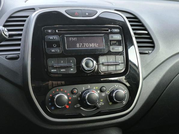 Renault Kaptur I с пробегом 2017 года, цена 1 039 000 рублей, 187193 км, внедорожник, Автокод Объявления