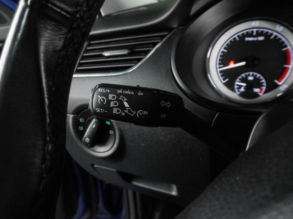 Skoda Octavia III (A7) Рестайлинг с пробегом 2018 года, цена 1 974 000 рублей, 134402 км, лифтбек, Автокод Объявления