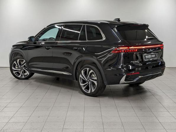 Geely Monjaro I с пробегом 2023 года, цена 2 990 000 рублей, 51008 км, внедорожник, Автокод Объявления