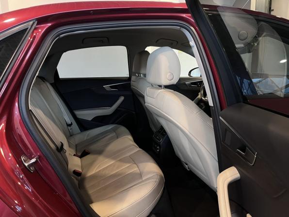 Audi A4 V (B9) с пробегом 2019 года, цена 2 212 000 рублей, 105527 км, седан, Автокод Объявления