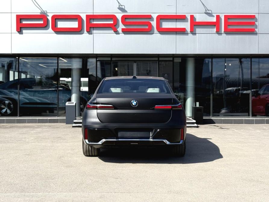 BMW i7 Пермь  - изображение 6