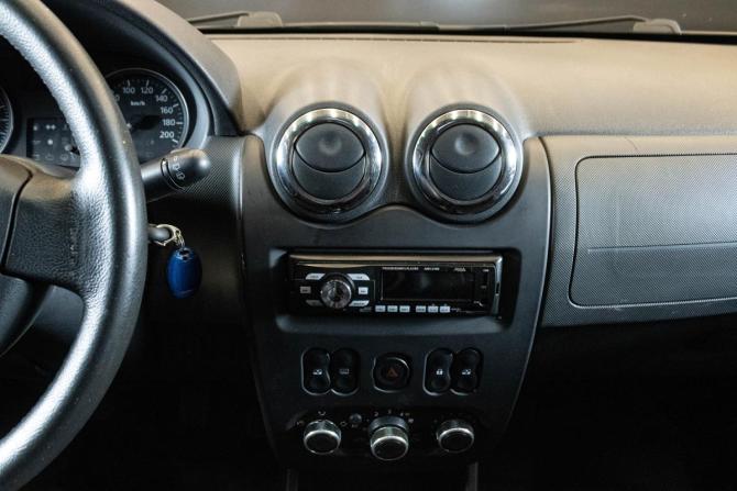 Renault Sandero I с пробегом 2011 года, цена 550 000 рублей, 208694 км, хэтчбек, Автокод Объявления