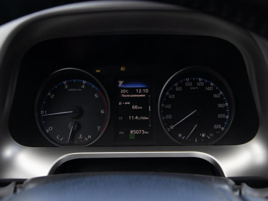 Toyota RAV4 IV (XA40) Рестайлинг Москва  - изображение 10