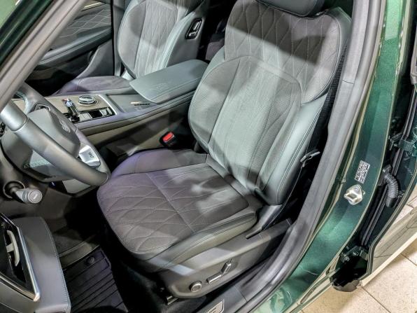 Geely Xingyue L I Рестайлинг с пробегом 2025 года, цена 3 800 000 рублей, 5833 км, внедорожник, Автокод Объявления