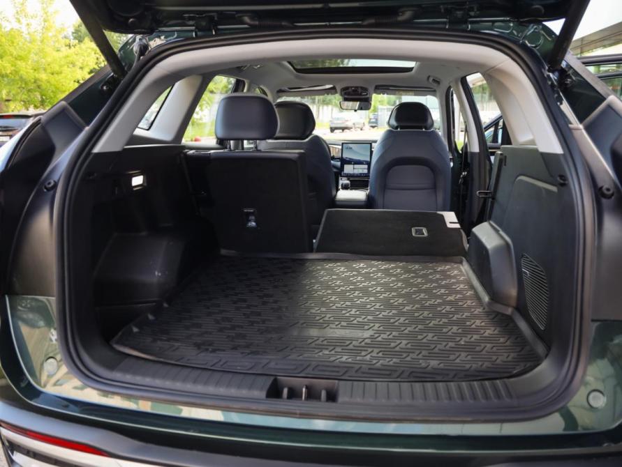 Geely Atlas II Санкт-Петербург  - изображение 33