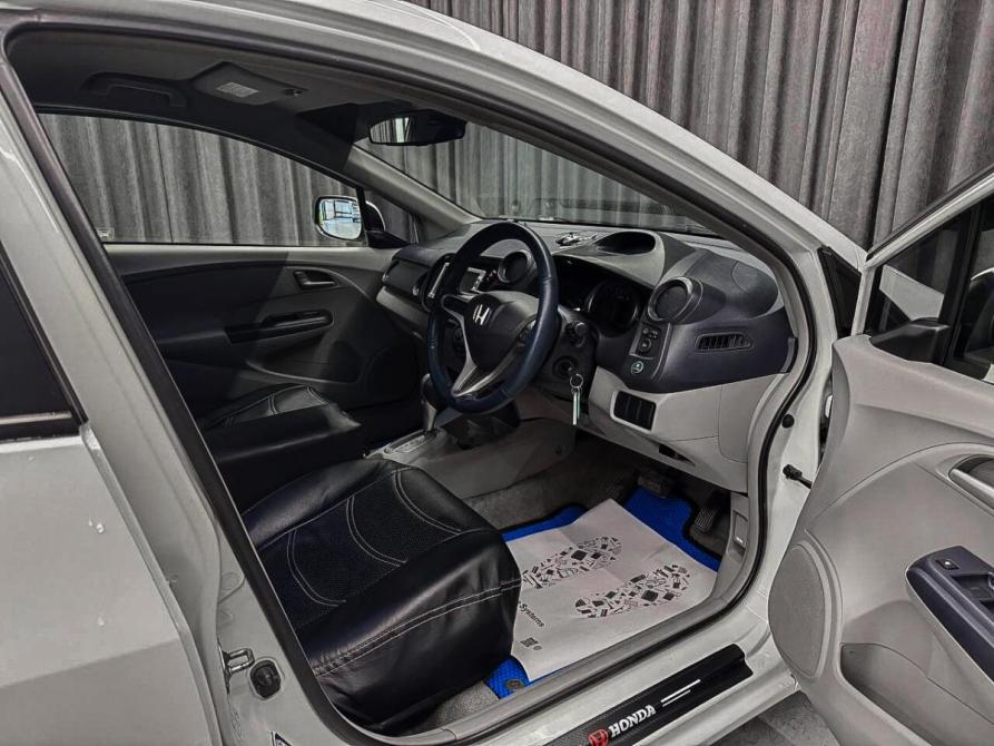 Honda Insight II Красноярск  - изображение 8