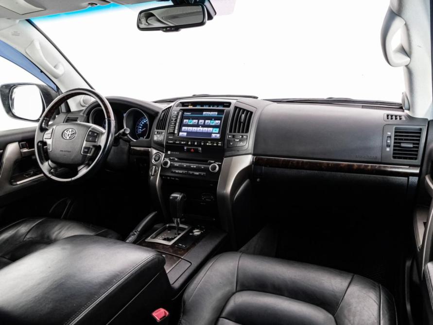 Toyota Land Cruiser 200 Series Санкт-Петербург  - изображение 10