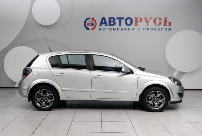 Opel Astra H Рестайлинг с пробегом 2013 года, цена 764 000 рублей, 99002 км, хэтчбек, Автокод Объявления