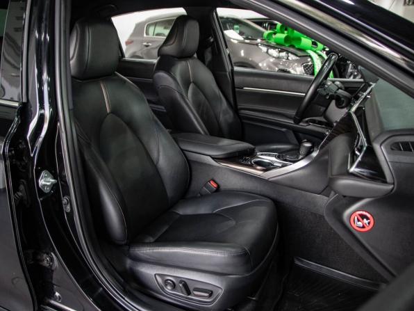 Toyota Camry VIII (XV70) с пробегом 2020 года, цена 2 949 000 рублей, 106000 км, седан, Автокод Объявления