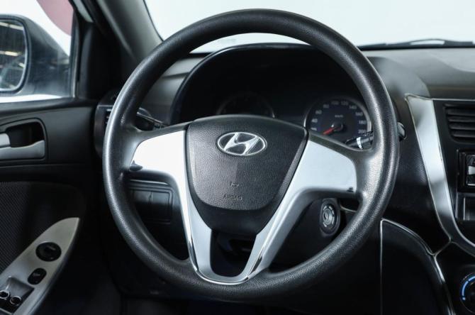 Hyundai Solaris I с пробегом 2011 года, цена 949 000 рублей, 197000 км, седан, Автокод Объявления