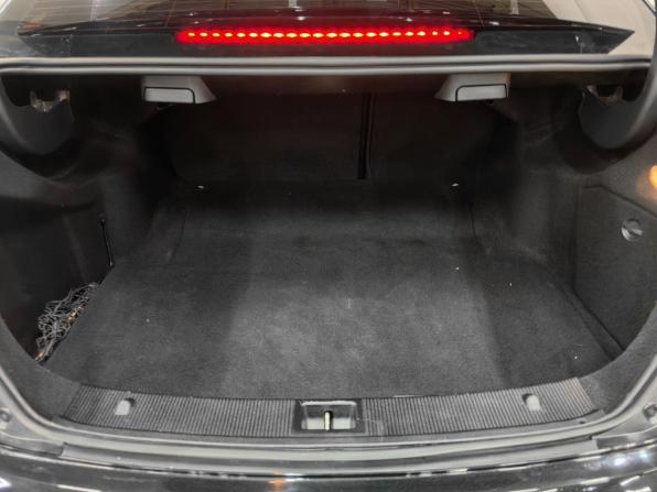 Mercedes-Benz C-Класс III (W204) Рестайлинг с пробегом 2012 года, цена 1 550 000 рублей, 140000 км, седан, Автокод Объявления