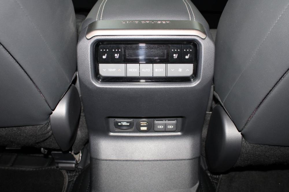 Toyota Land Cruiser Prado 250 Series Владивосток  - изображение 17