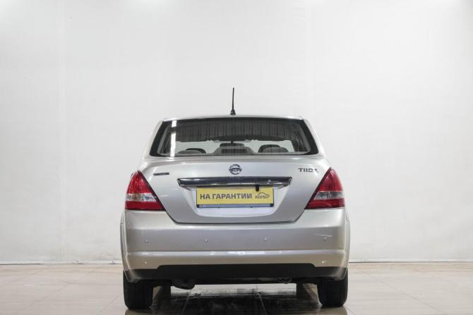 Nissan Tiida I с пробегом 2005 года, цена 439 000 рублей, 267000 км, седан, Автокод Объявления