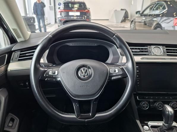 Volkswagen Passat B8 с пробегом 2019 года, цена 2 899 000 рублей, 96255 км, универсал, Автокод Объявления
