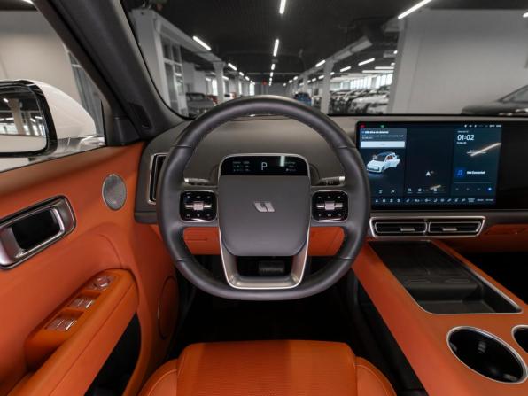 Li Auto (Lixiang) L7 I Рестайлинг с пробегом 2025 года, цена 8 800 000 рублей, 50 км, внедорожник, Автокод Объявления