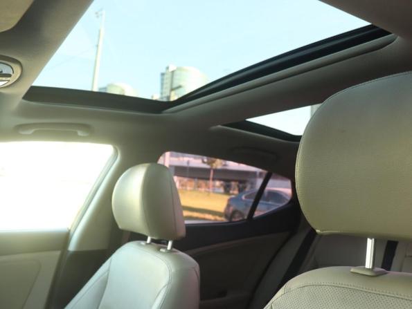 Kia Optima III Рестайлинг с пробегом 2015 года, цена 1 670 000 рублей, 234775 км, седан, Автокод Объявления