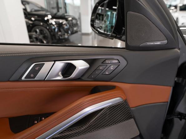 BMW X6 III (G06) Рестайлинг с пробегом 2024 года, цена 12 800 000 рублей, 25474 км, внедорожник, Автокод Объявления