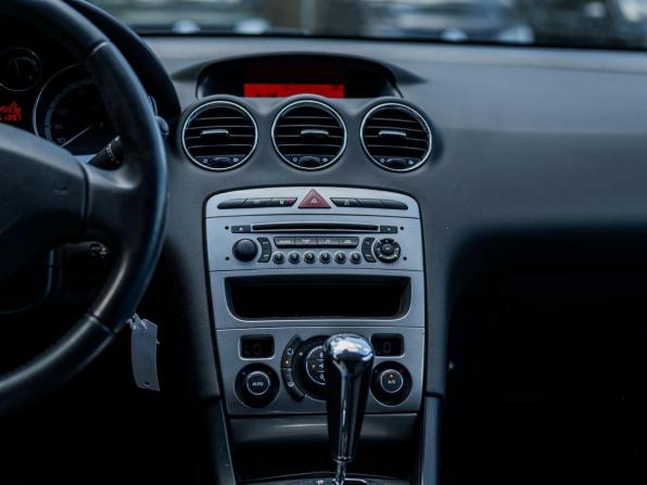 Peugeot 408 I с пробегом 2014 года, цена 505 000 рублей, 161337 км, седан, Автокод Объявления