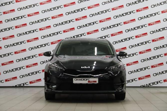 Kia Ceed III Рестайлинг с пробегом 2022 года, цена 2 295 170 рублей, 27393 км, хэтчбек, Автокод Объявления