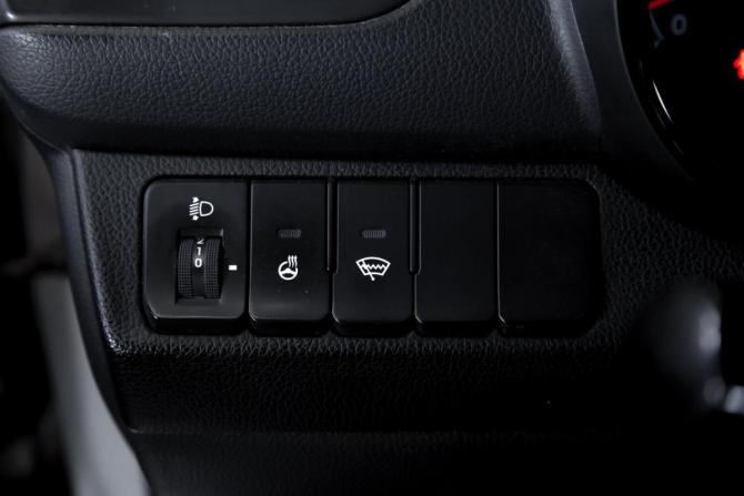 Kia Rio III Рестайлинг с пробегом 2017 года, цена 909 000 рублей, 95897 км, хэтчбек, Автокод Объявления