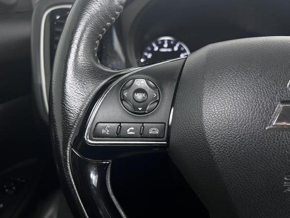 Mitsubishi Outlander III Рестайлинг 3 с пробегом 2020 года, цена 2 100 000 рублей, 142570 км, внедорожник, Автокод Объявления